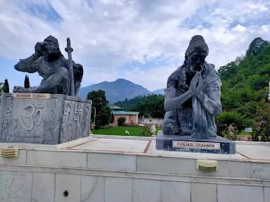 Mohan Shakti Heritage Park view 2